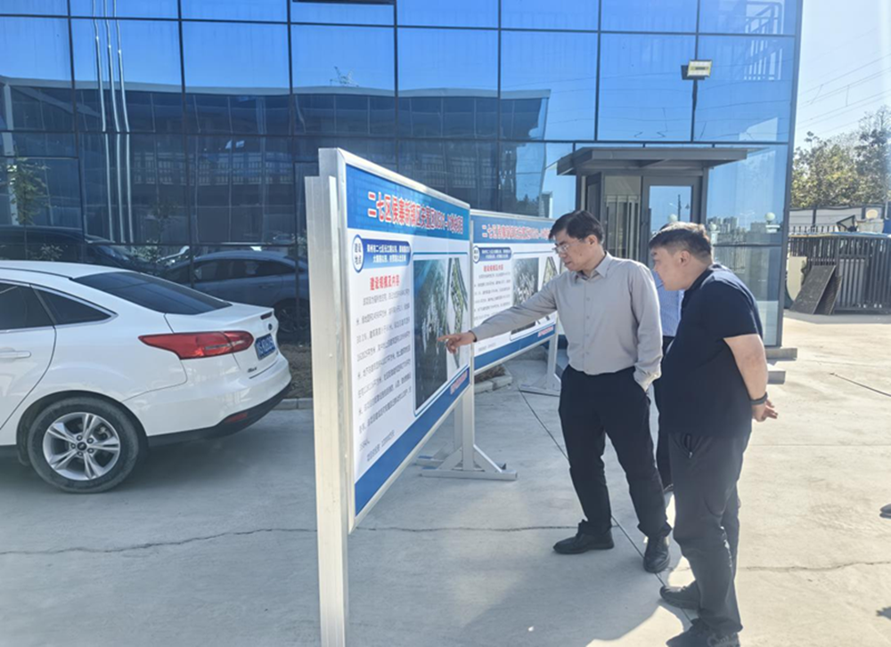 郑州市建设投资集团有限公司党委书记、董事长汪洋到侯寨新镇区安置区项目调研项目建设工作